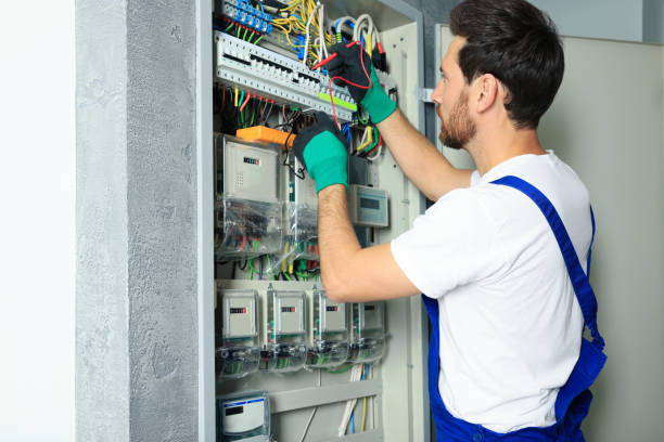 Best Circuit Breaker Repair  in Hugo, MN